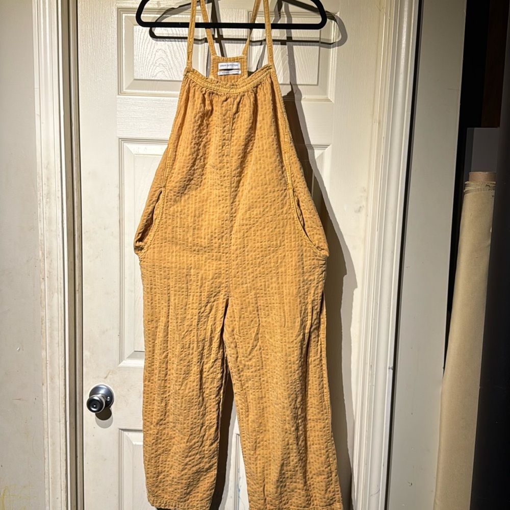 Urban outfitters jumper size s-p